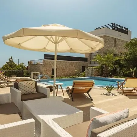 Villa In Kalkan Sleeps 8 Includes Swimming Pool Air Con And Wifi 7 Villa Kalkan